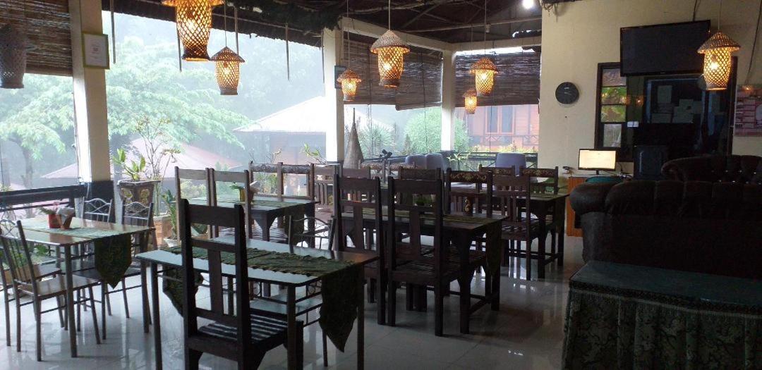 Tomohon Mountain View Resort & Spa מראה חיצוני תמונה